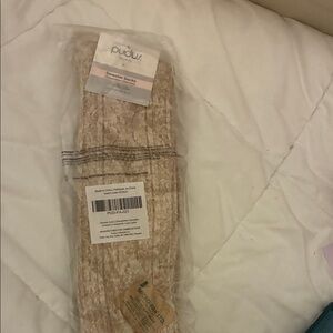 Pudus Tan Sweater Socks